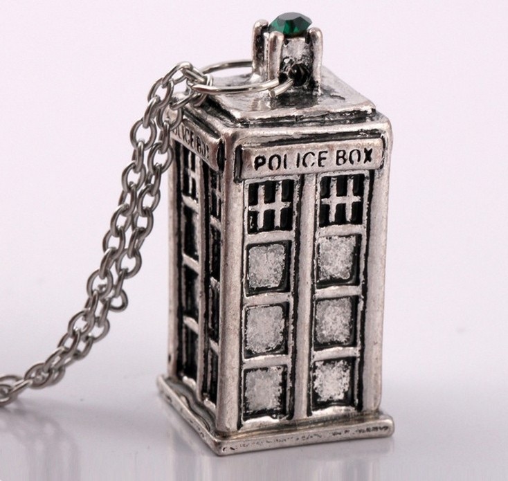 Doctor Who: Police Box náhrdelník