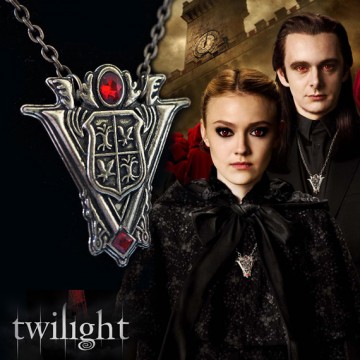 Twilight saga: New Moon Volturi náhrdelník (generická verzia)